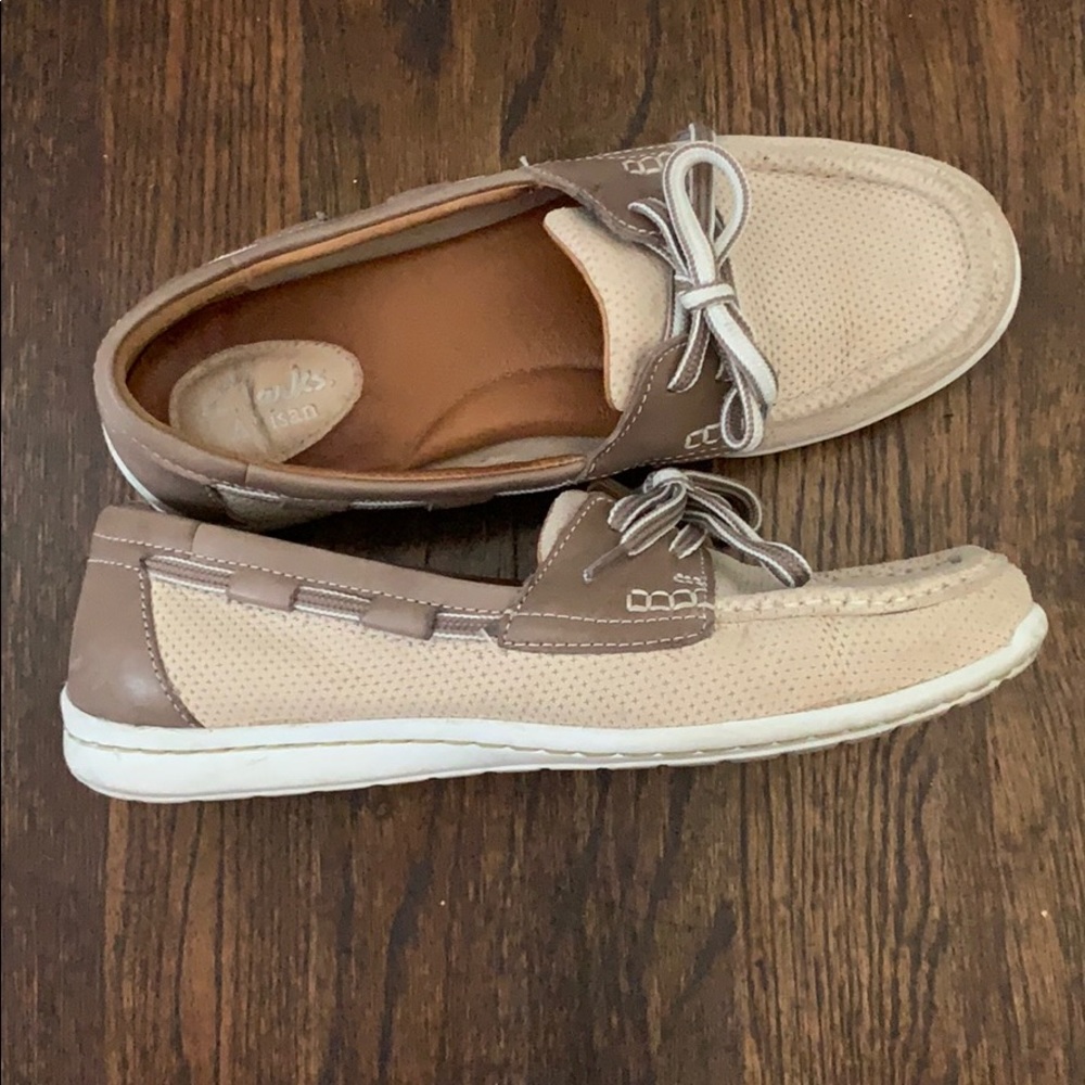 Clarks loafer.